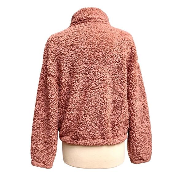 Faux Fur Sherpa Cropped Pullover - Picture 2 of 10